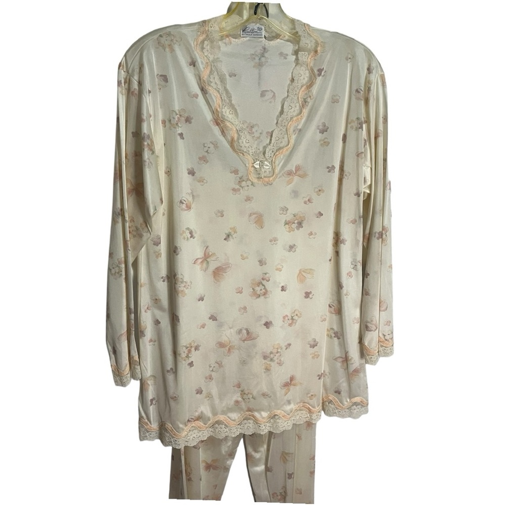 VTG Whimsical Papillion by Paula Carbone Butterfly Pajamas